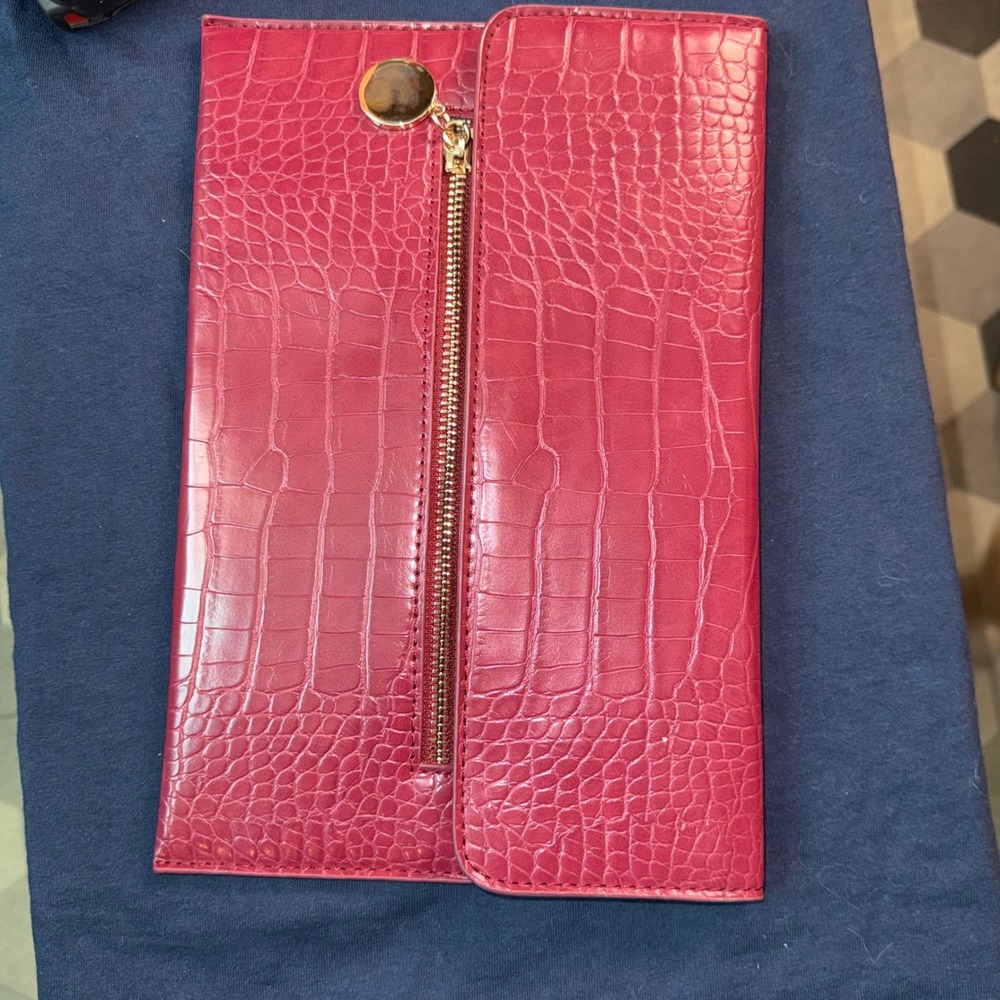 Urban Expressions Red Croc Embossed Vegan Leather Foldover Clutch Bag